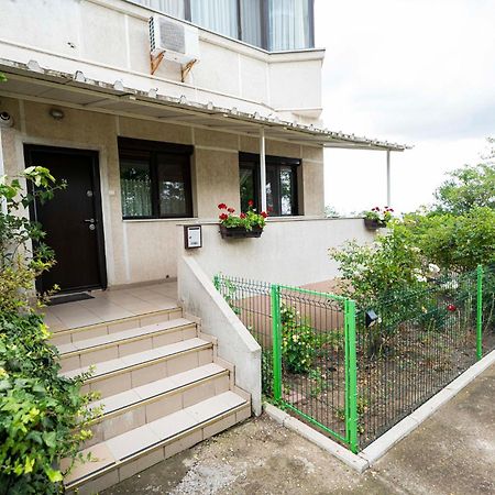 Noblesse Suite Galati  Exterior photo