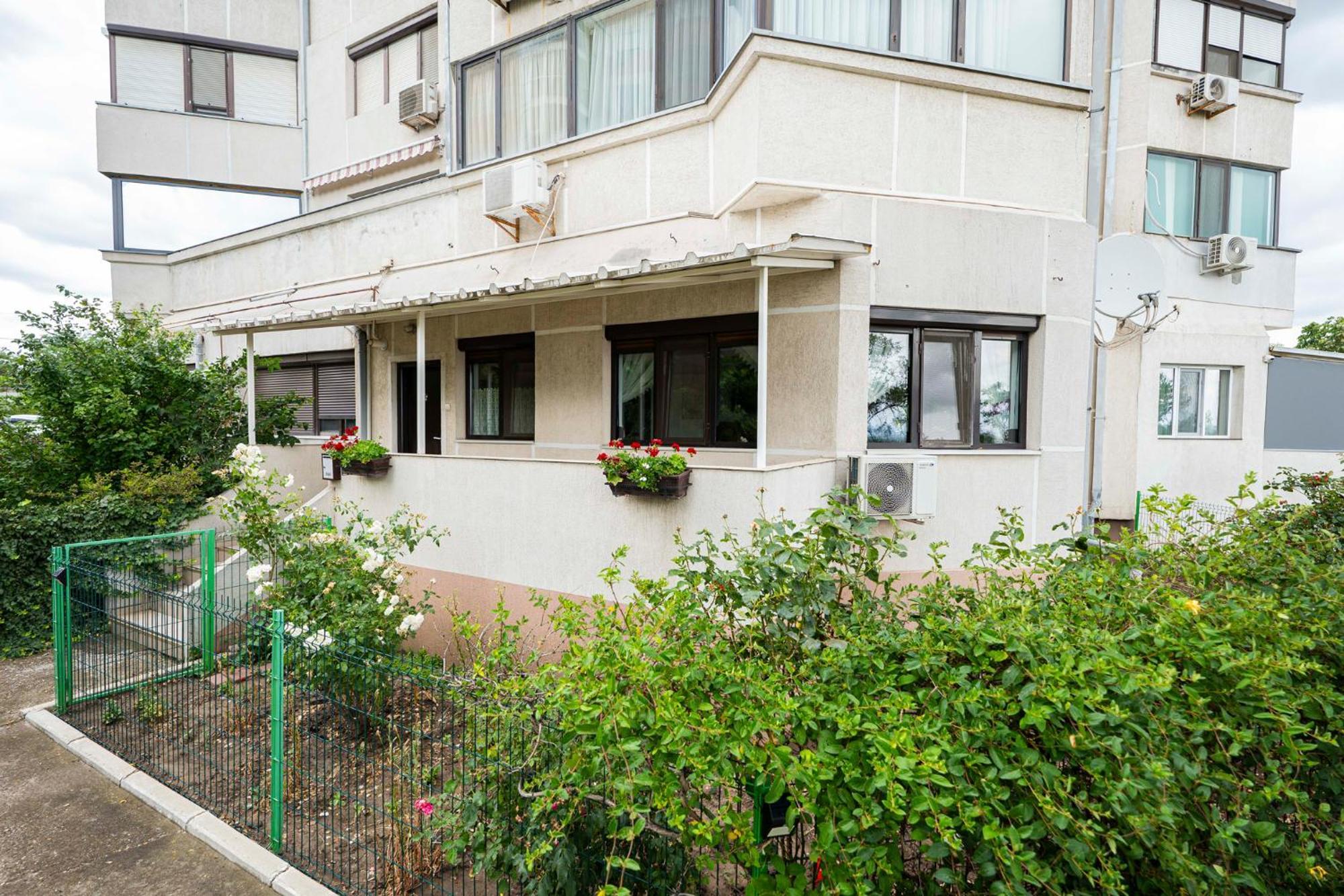 Noblesse Suite Galati  Exterior photo