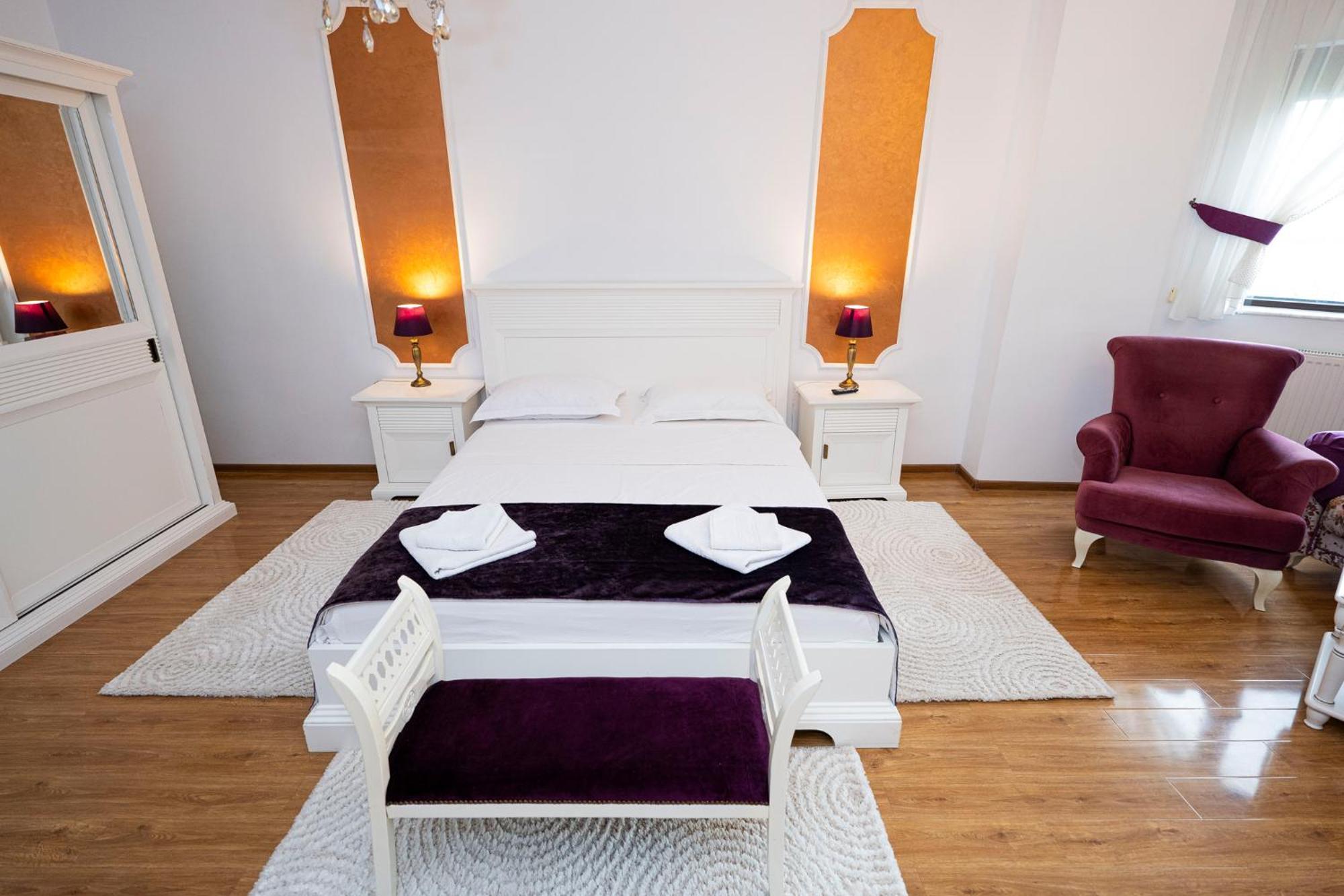 Noblesse Suite Galati  Exterior photo