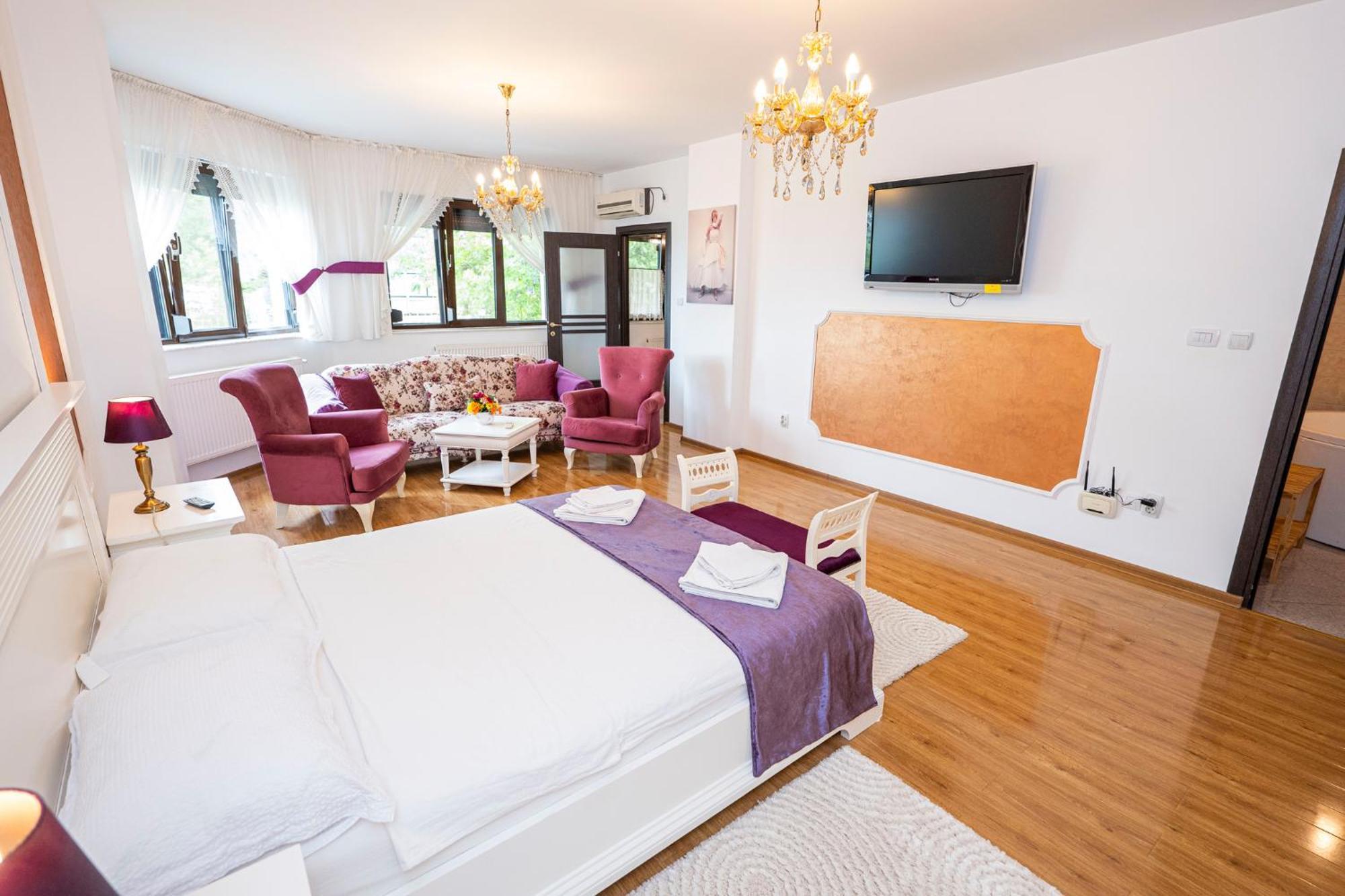 Noblesse Suite Galati  Exterior photo