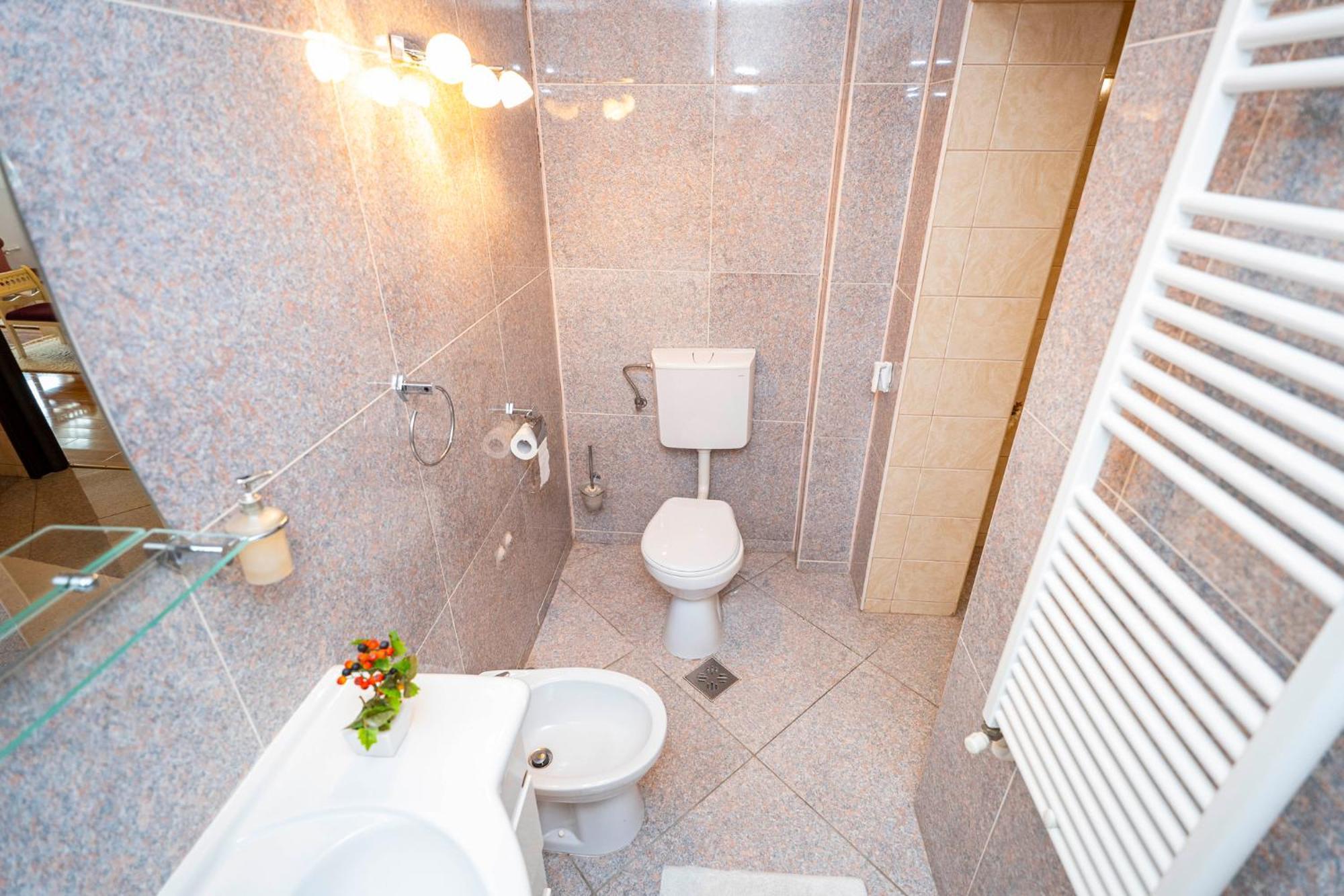 Noblesse Suite Galati  Exterior photo